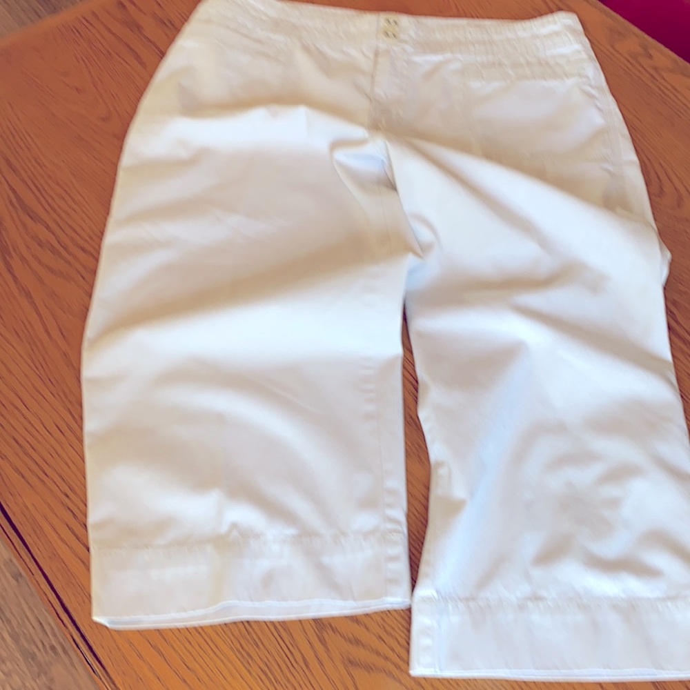Bill Blass Capris